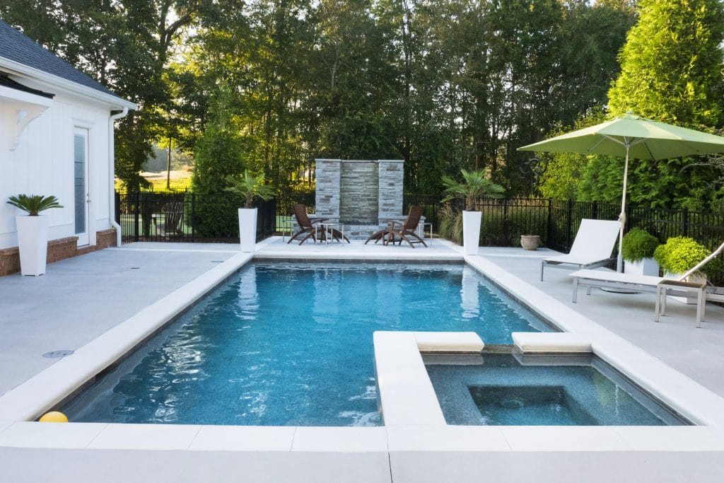 The benefits of concrete pools with redimix concrete delivery